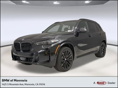 New 2026 BMW X5 sDrive40i w/ M Sport Package RWD image 1