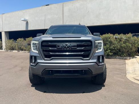 Used 2021 GMC Sierra 1500 Elevation w/ X31 Off-Road Package AWD/4WD image 4