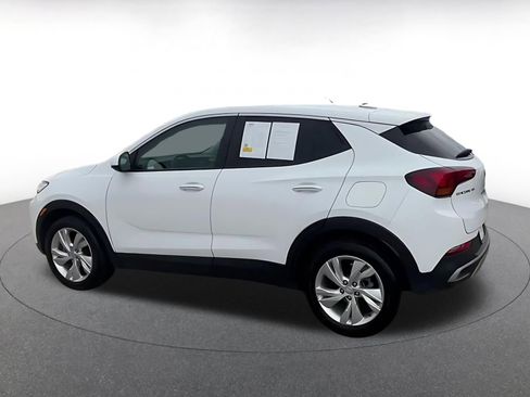 Used 2025 Buick Encore GX Preferred FWD image 9