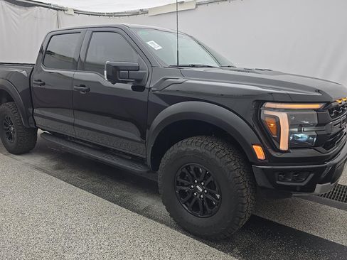 Used 2025 Ford F150 Raptor AWD/4WD image 3