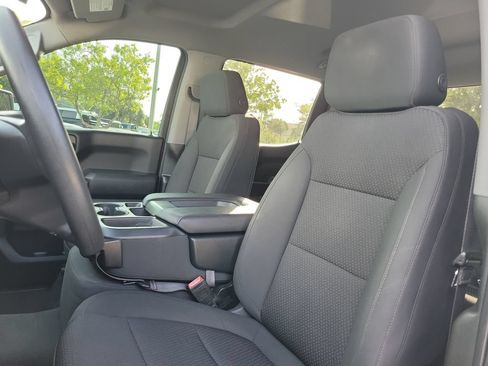 Used 2022 Chevrolet Silverado 1500 Custom RWD image 24