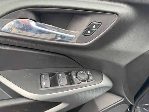 New 2026 Chevrolet Trax LS image 8