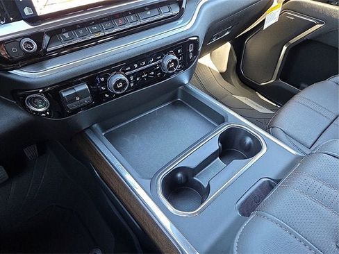 New 2026 Chevrolet Silverado 3500 High Country w/ High Country Premium Package image 25