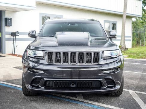 Used 2014 Jeep Grand Cherokee SRT AWD/4WD image 2