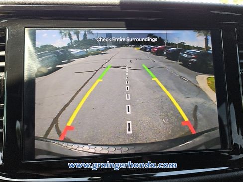 Used 2024 Dodge Durango R/T RWD image 16
