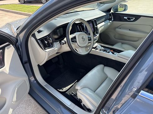 Used 2022 Volvo S60 B5 Inscription AWD/4WD image 20