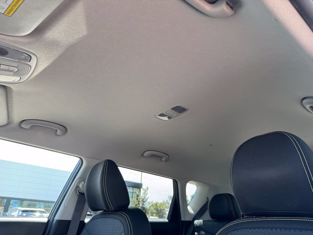 Used 2016 Kia Soul + FWD image 19