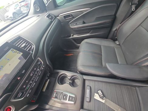 Used 2022 Honda Pilot TrailSport image 24