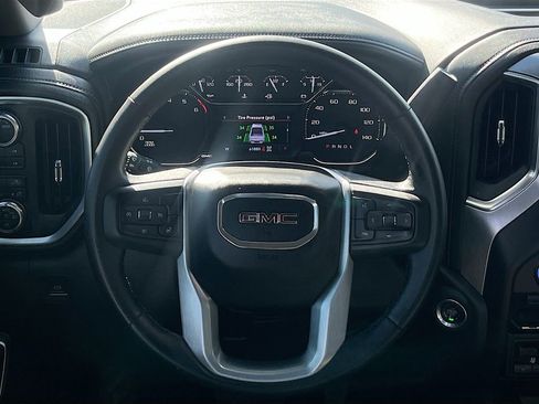 Used 2022 GMC Sierra 1500 Elevation w/ Preferred Package image 11