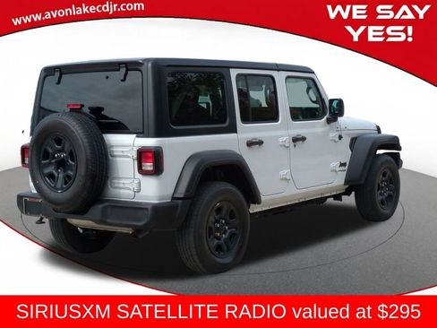 Used 2022 Jeep Wrangler Unlimited Sport image 6