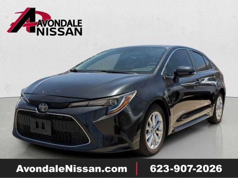 Used 2020 Toyota Corolla XLE w/ Carpet Mat Package (TMS) FWD image 1