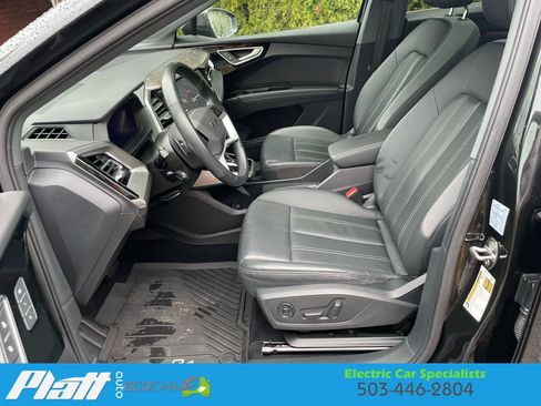 Used 2023 Audi Q4 e-tron Prestige w/ 20" Wheel Package image 21