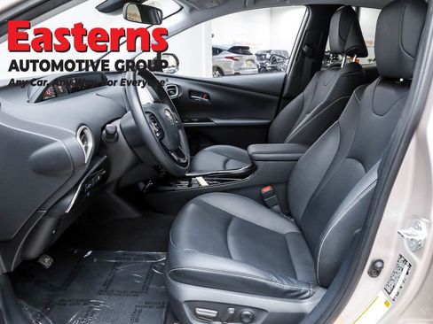 Used 2020 Toyota Prius Prime XLE image 15