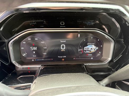 New 2026 GMC Sierra 1500 SLE w/ Preferred Package image 11