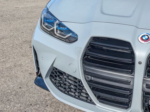 Used 2023 BMW M3 Competition image 9