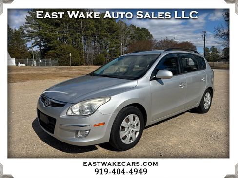 Used 2010 Hyundai Elantra SE w/ Popular Equipment Pkg 2 image 1