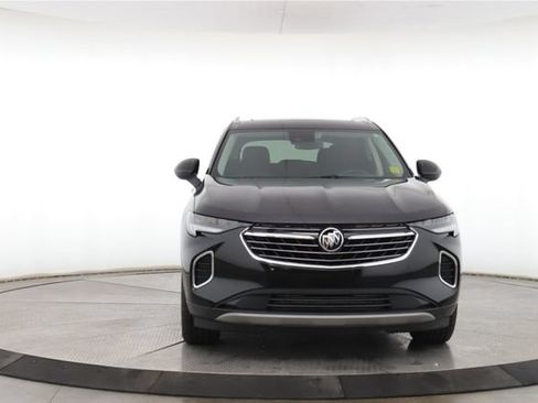 Used 2022 Buick Envision Essence w/ Safety Package FWD image 12