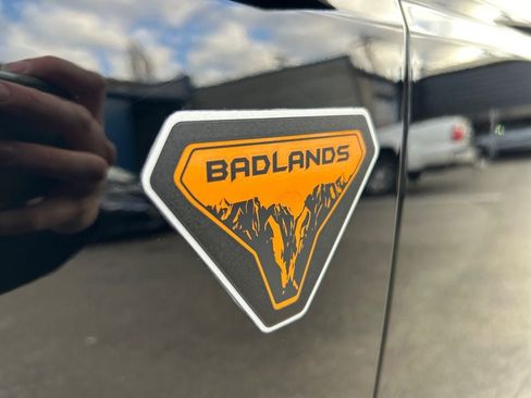 Used 2025 Ford Bronco Badlands AWD/4WD image 31
