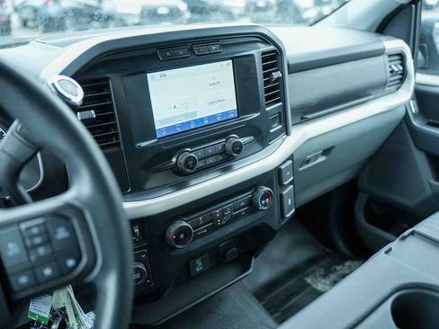 Used 2023 Ford F150 XLT image 29