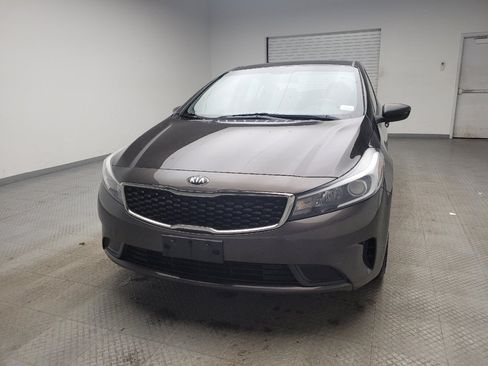 Used 2017 Kia Forte LX w/ LX Popular Package image 15
