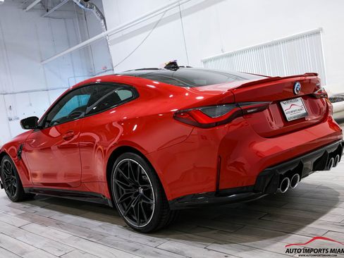 Used 2023 BMW M4 Coupe w/ Executive Package image 18