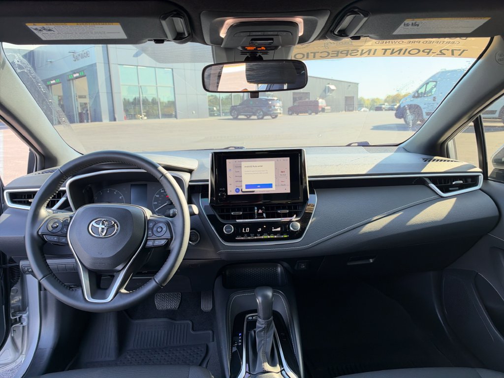 Used 2025 Toyota Corolla SE FWD image 15