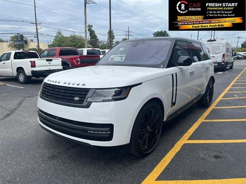 Used 2022 Land Rover Range Rover Long Wheelbase SE AWD/4WD image 3