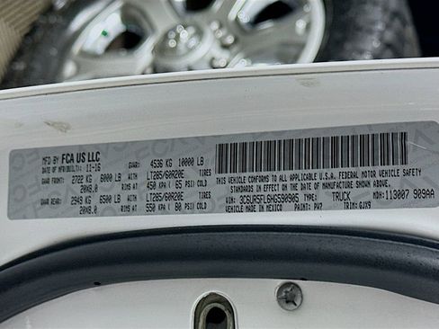 Used 2017 RAM 2500 Laramie w/ Convenience Group image 37