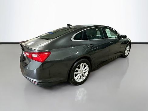 Used 2016 Chevrolet Malibu LT image 6