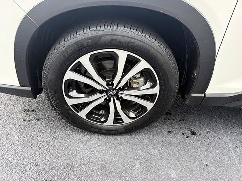 Used 2022 Subaru Forester Limited w/ Popular Package #2 AWD/4WD image 8