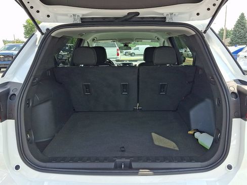 Used 2023 Chevrolet Equinox LS w/ LS Convenience Package AWD/4WD image 29