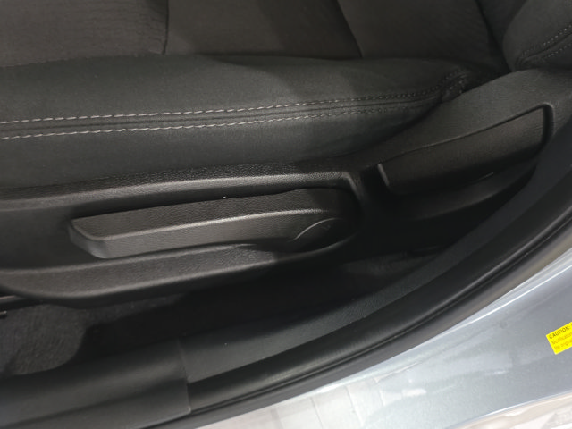 Used 2016 Hyundai Elantra Value Edition FWD image 13