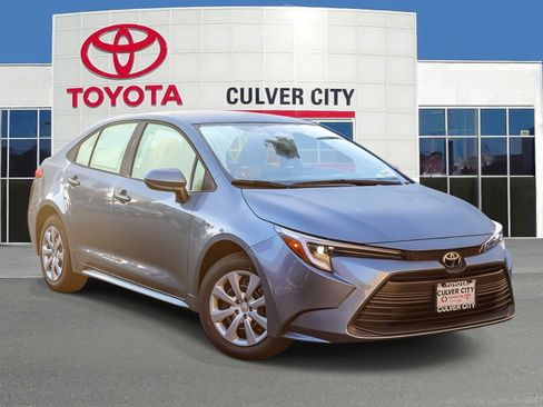 New 2026 Toyota Corolla LE image 1
