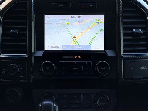 Used 2019 Ford F150 XLT w/ Equipment Group 302A Luxury AWD/4WD image 19