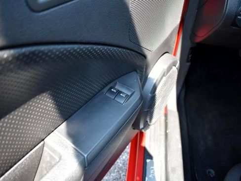 Used 2006 Ford Mustang GT image 38