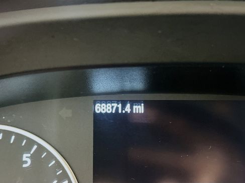 Used 2019 Ford EcoSport SE w/ SE Convenience Package image 19