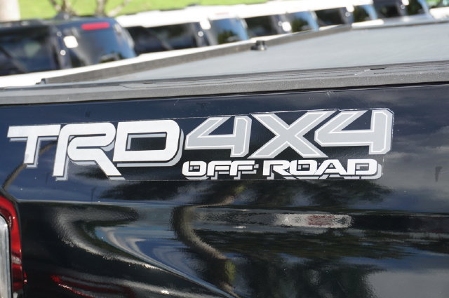 Used 2020 Toyota Tundra 1794 Edition w/ TRD Off-Road Package AWD/4WD image 26