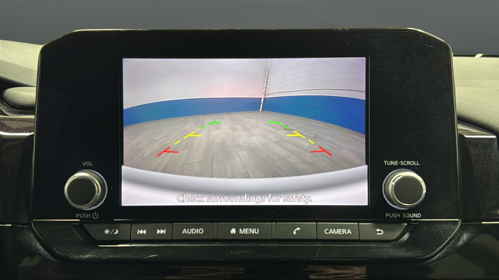 Used 2025 Nissan Pathfinder SV AWD/4WD image 12