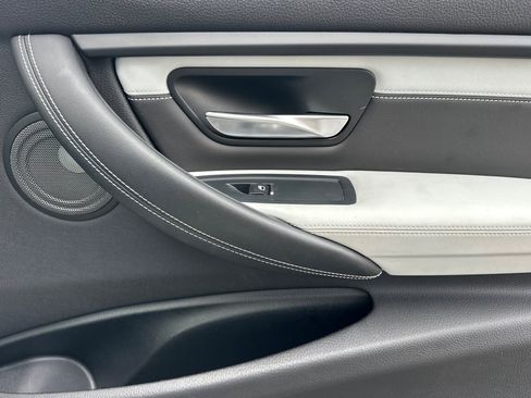Used 2017 BMW M3 image 21