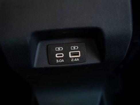 Certified 2024 Subaru Crosstrek 2.5i Limited w/ Crosstrek Mirror Package image 29