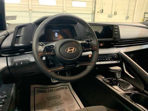 New 2026 Hyundai Elantra SEL Sport Premium image 4