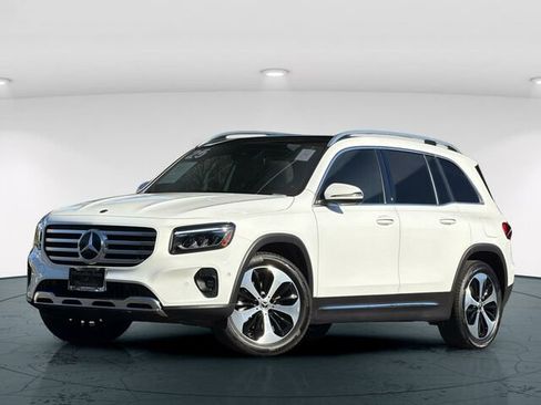 Certified 2025 Mercedes-Benz GLB 250 GLB 250 4D Sport Utility image 2
