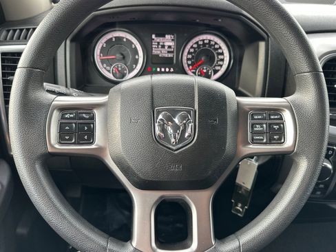 Used 2024 RAM 1500 Classic SLT image 22