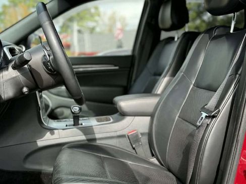Used 2015 Jeep Grand Cherokee High Altitude RWD image 11