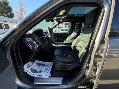 Used 2019 Land Rover Range Rover Sport HSE image 23