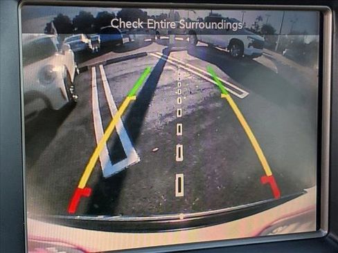 Used 2017 Jeep Grand Cherokee Overland image 13