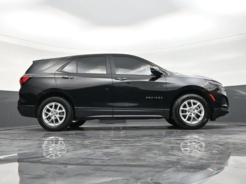 Used 2024 Chevrolet Equinox LS FWD image 22