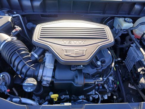 Used 2017 Cadillac XT5 Luxury w/ Driver Awareness Package FWD image 25