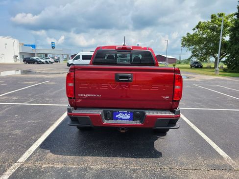 Used 2021 Chevrolet Colorado Z71 AWD/4WD image 6