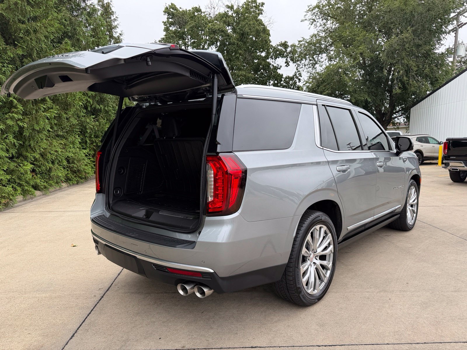 Used 2023 GMC Yukon Denali w/ Max Trailering Package AWD/4WD image 34